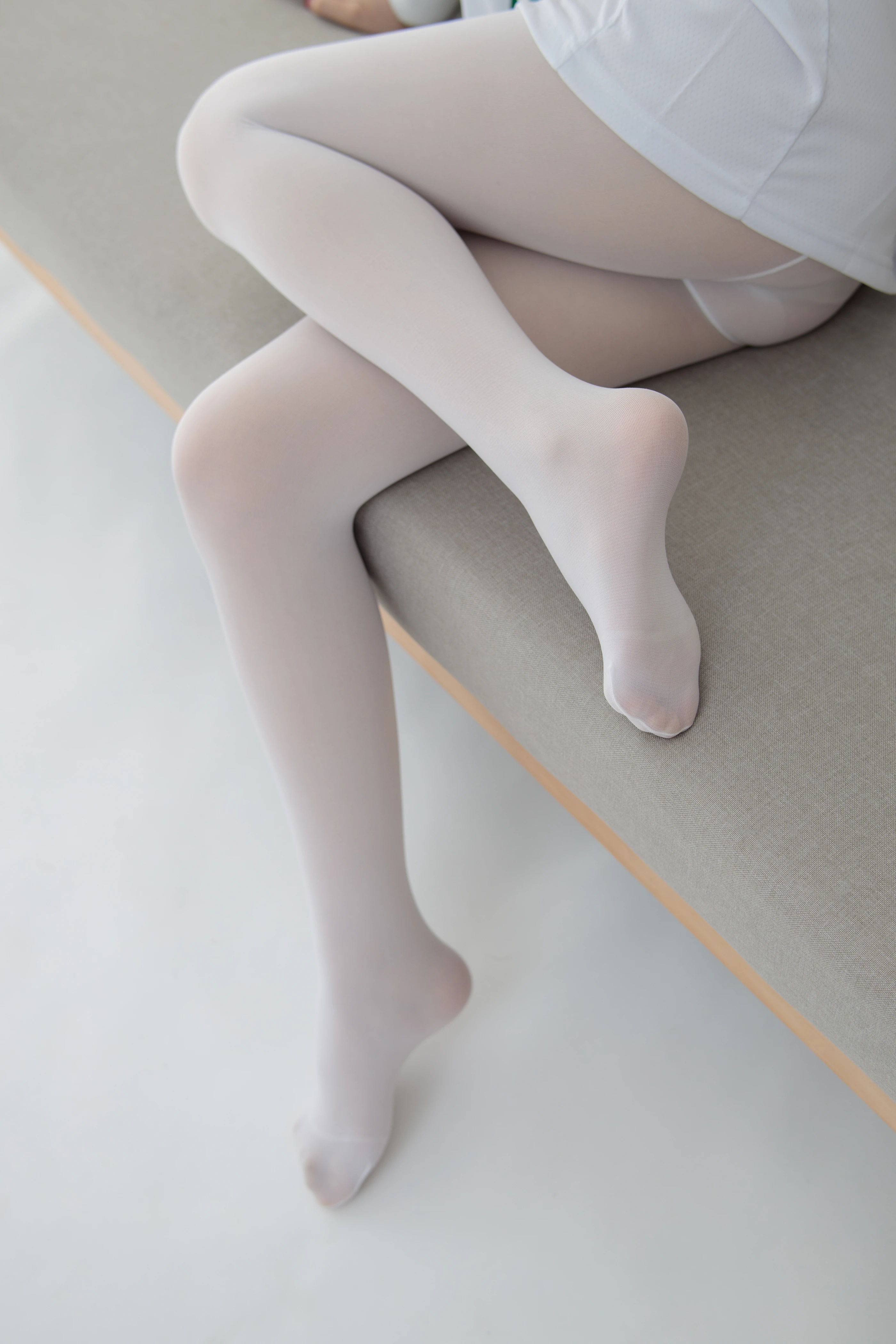 森萝财团 JKFUN-036《与篮球无关》80D白丝 R16 卉子 [60P 1V]插图7